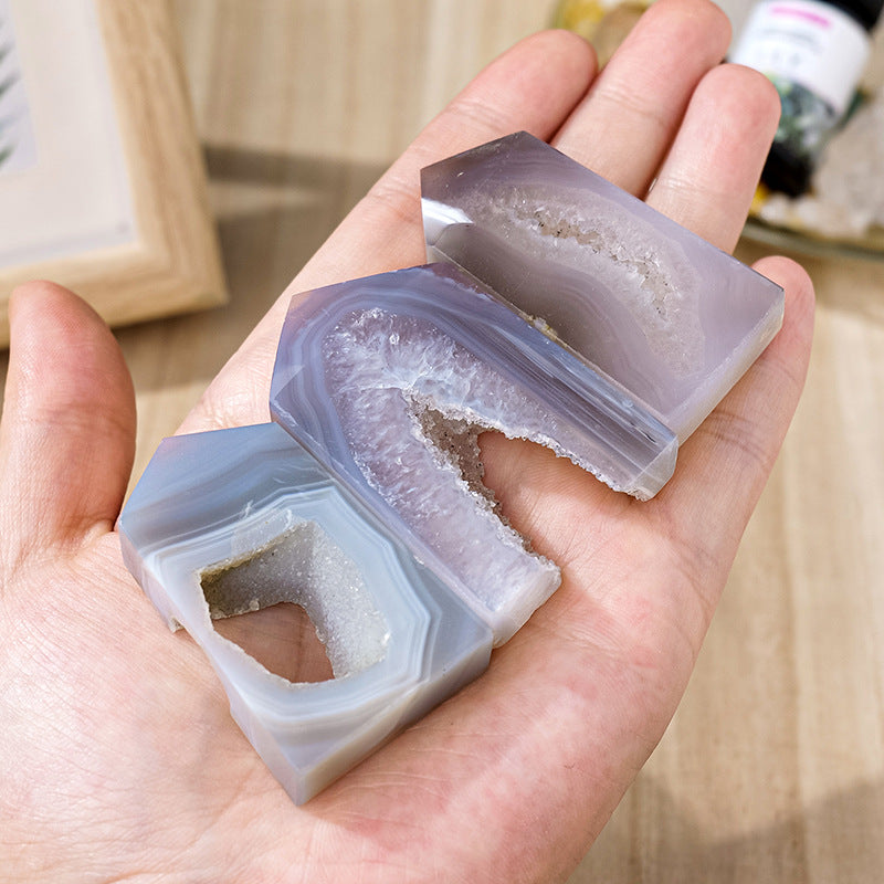 Gray Agate Geode Crystal Pillar Polishing