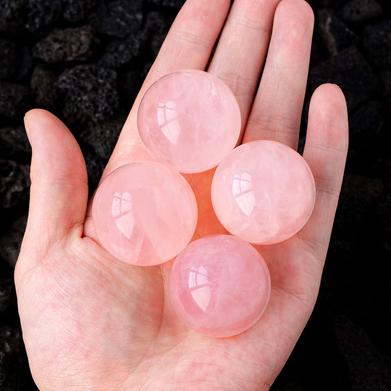 Natural powder crystal ball