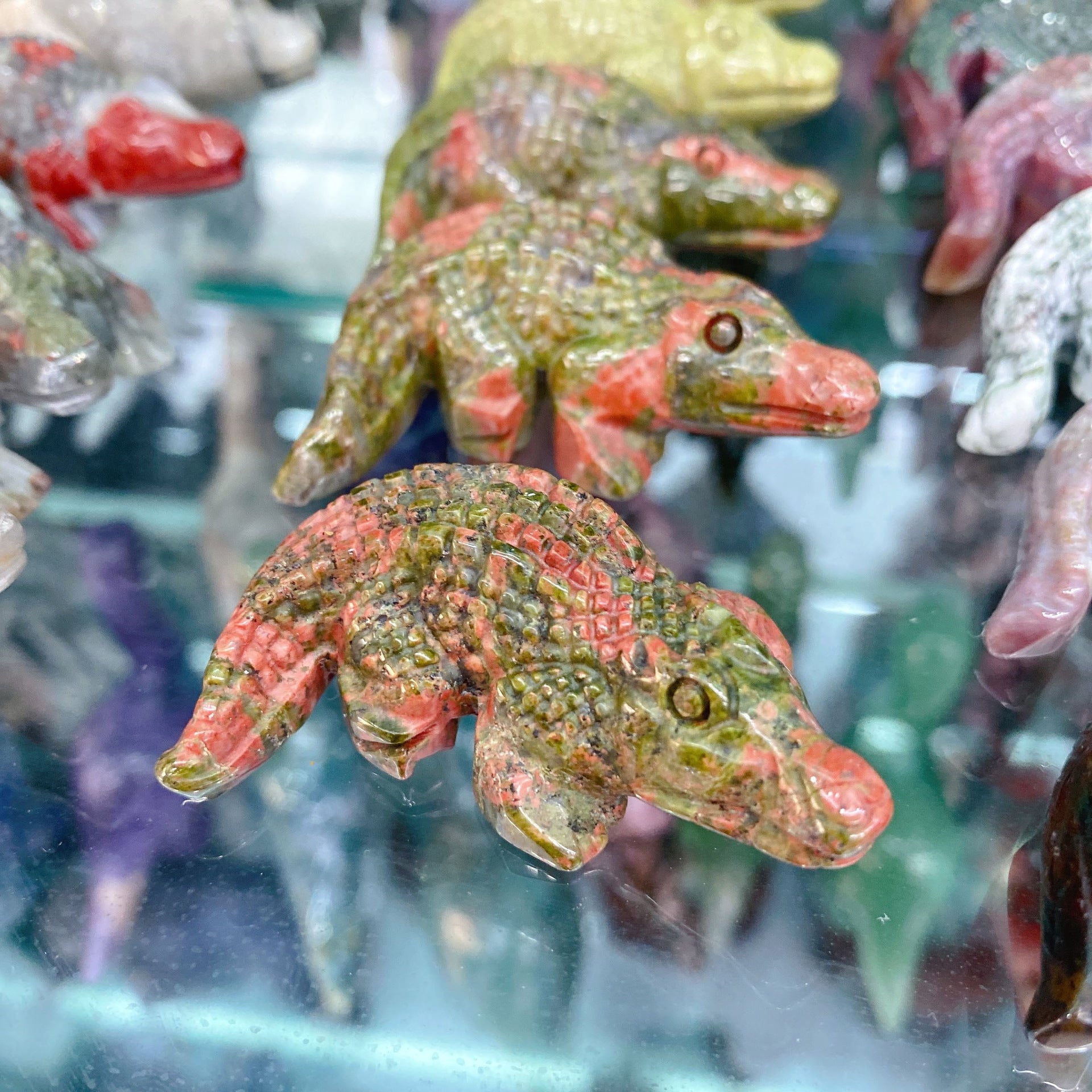 Natural crystal crocodile