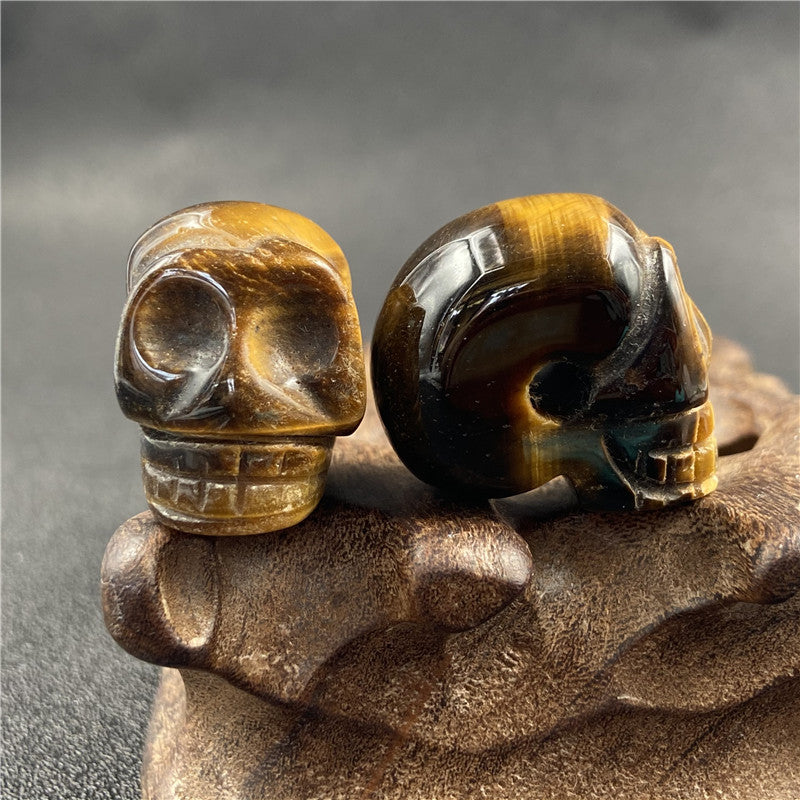 Rock crystal skull ghost head