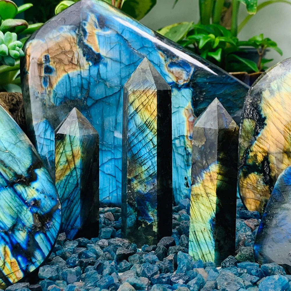 Labradorite Point